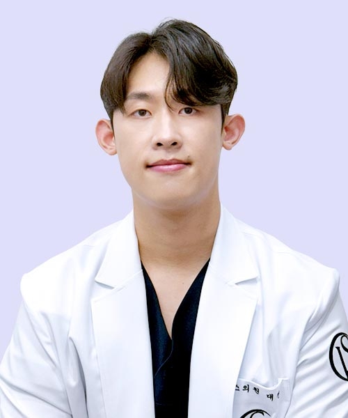 Han Seok Joo  Viện trưởng - Daejeon