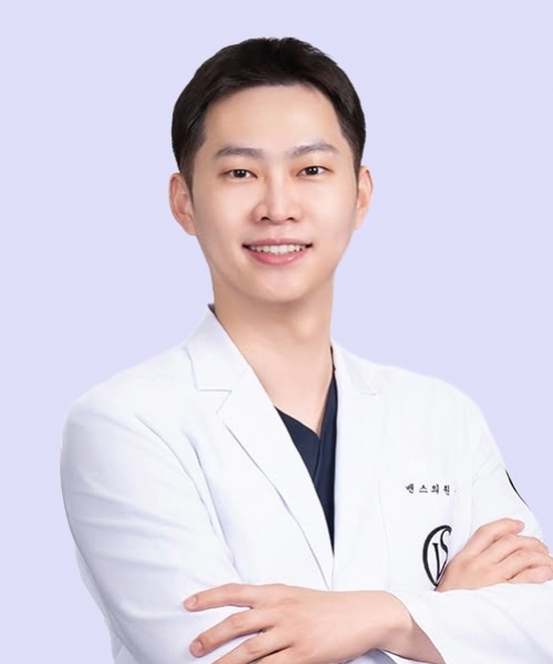 Kim Sung Won  Viện trưởng - Guwol